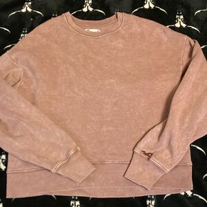 Hollister Men's Dusty Rose Crewneck Sweater